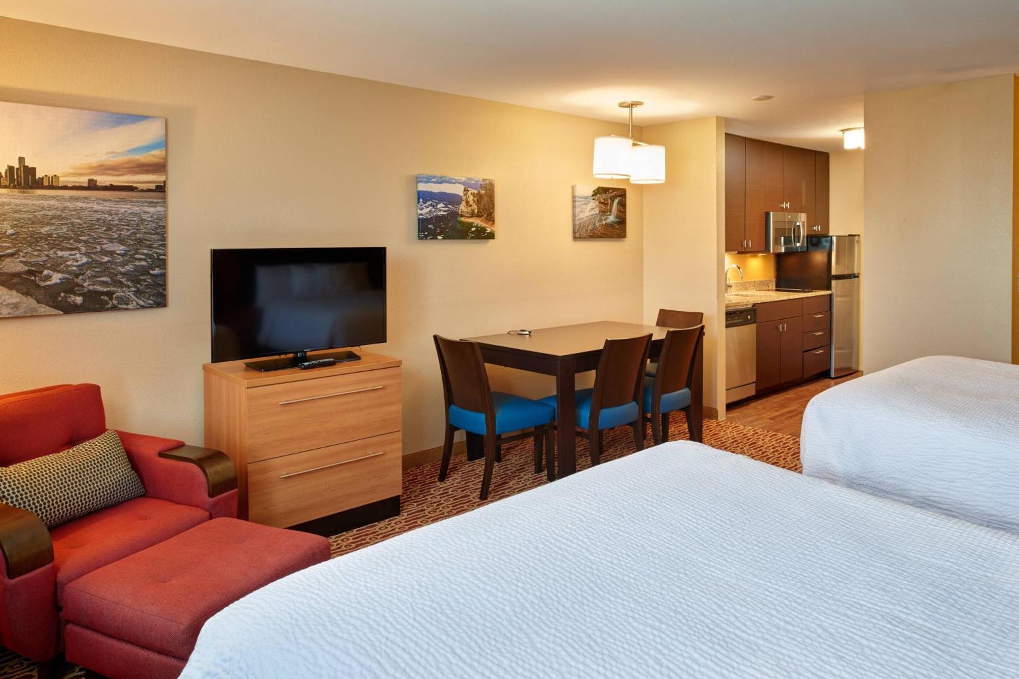 Towneplace Suites By Marriott Detroit Troy Exterior foto